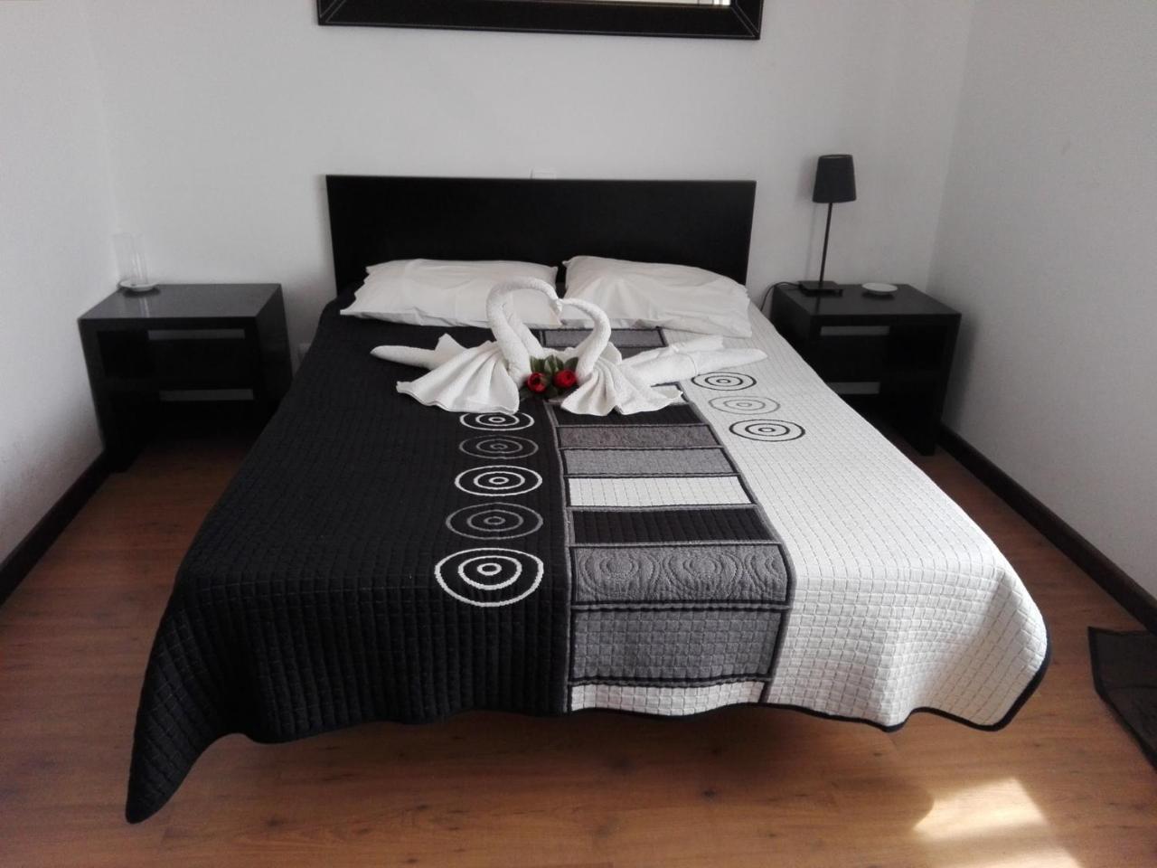Bed and Breakfast Resedencial centro Vimioso Exterior foto